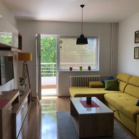 Ole I - In The Center * Skopje